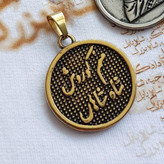 گردنبند و آویز پلاک استیل مردانه طرح کوروش کبیر دو طرفه رنگ ثابت کد mp (پس کرایه)