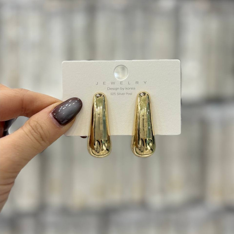 گوشواره فشن زنانه و دخترانه مینیمال دفرمه طرح گل برگ ترند رنگ ثابت تنوع مدل کدgy