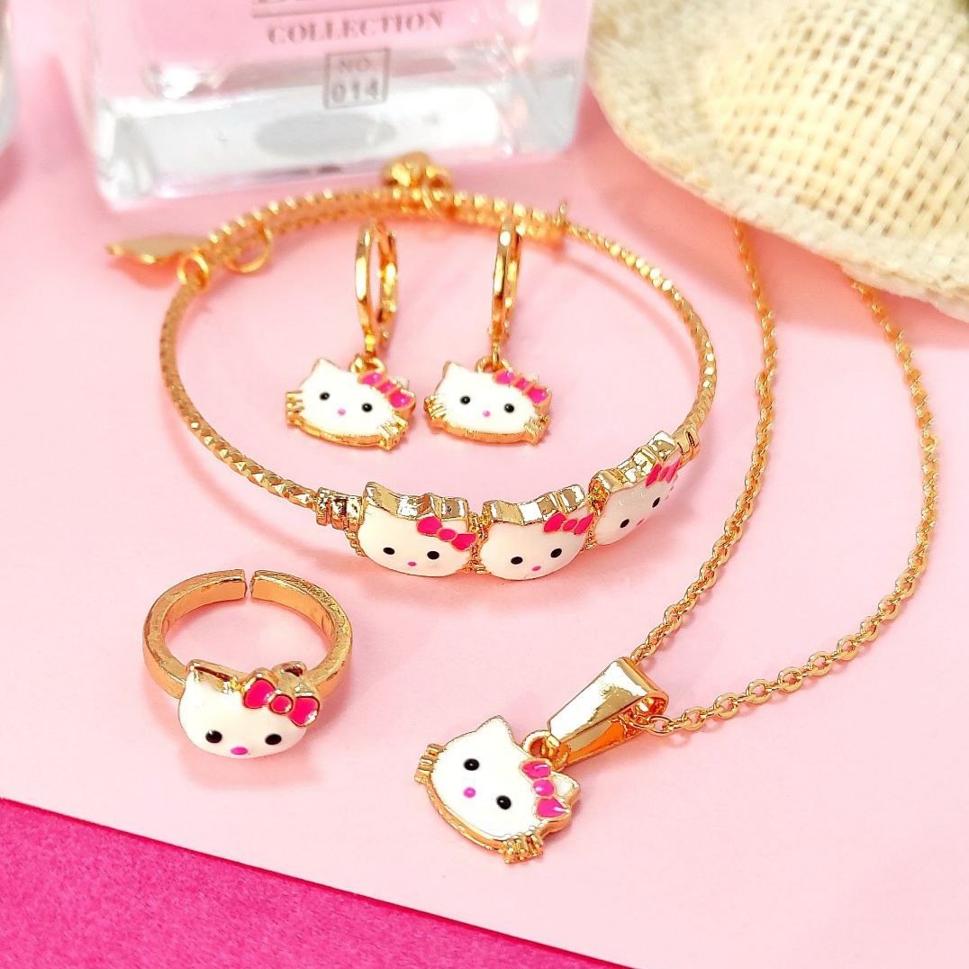 ست سرویس بچه گانه انگشتر-دستبند-گردنبند-گوشواره طرح کیتی فری سایز رنگ ثابت و طرح های دیگر