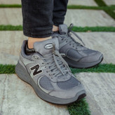 کفش مردانه نیوبالانس رنگ طوسی 39 تا 45 کتونی ورزشی New balance
