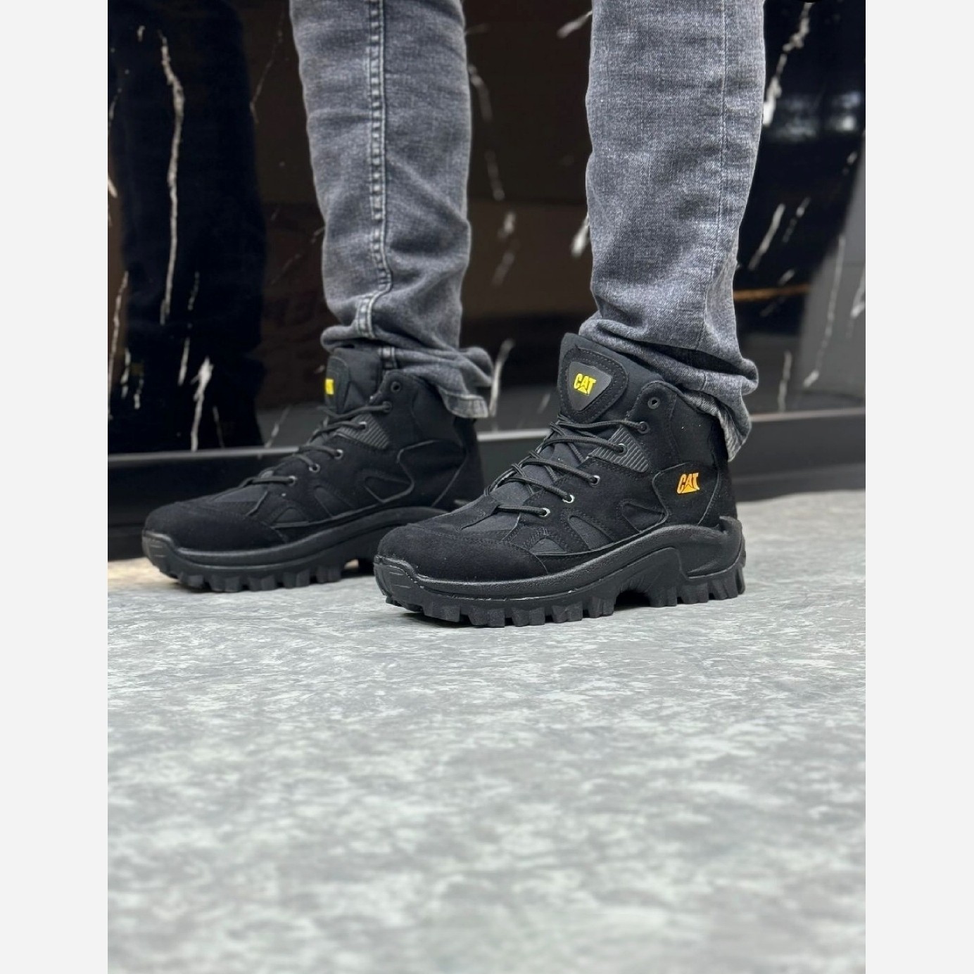 کفش کوهنوردی کرم ( باکیفیت )