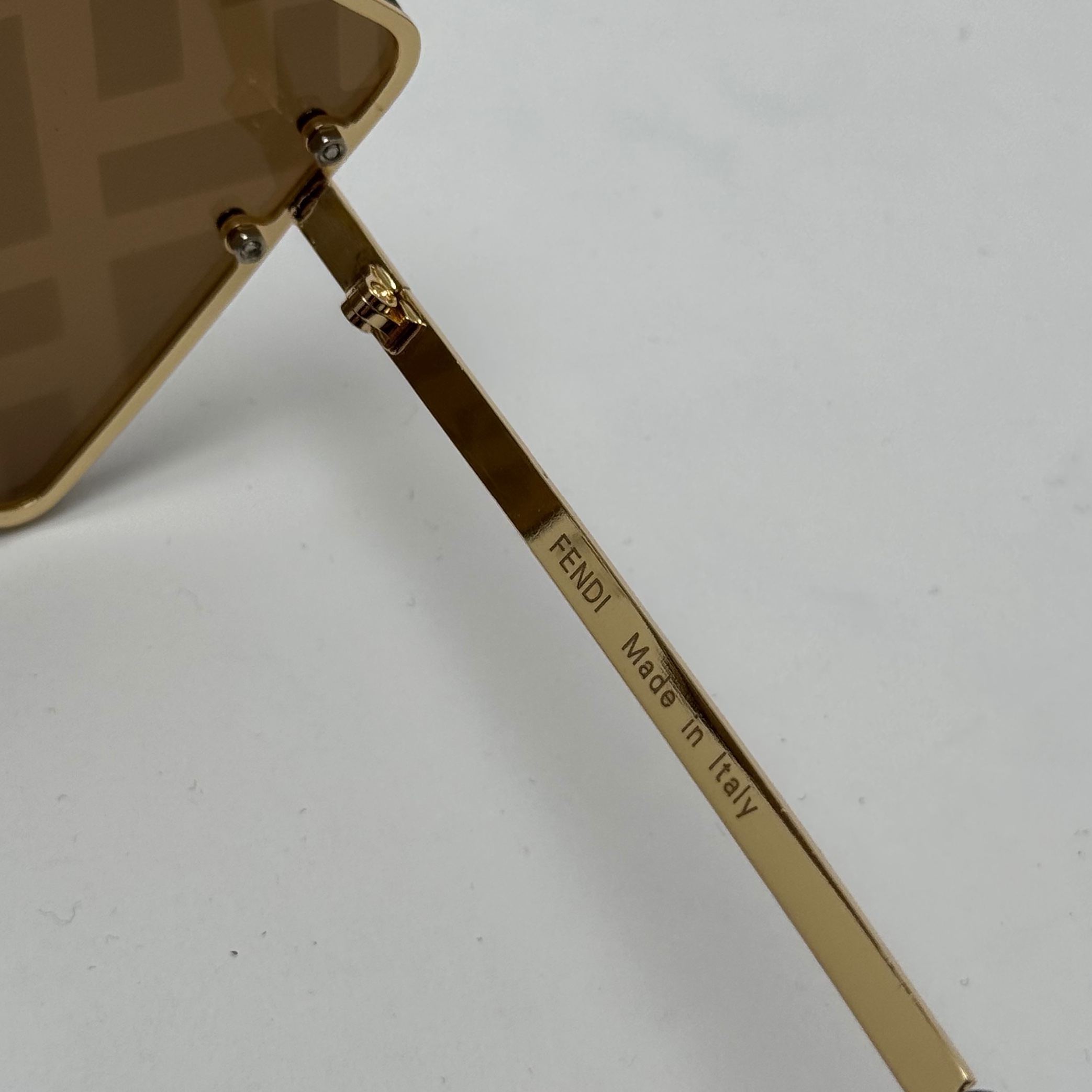 عینک آفتابی فریم لس فندی FENDI قهوه ای کد 4 (ارسال رایگان)