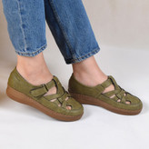کفش زنانه طبی دست دوز مدل خرچنگی رنگ زیتونی(دارای کفی طبی و خارپاشنه) پرفرووش